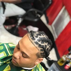 Meet your Posher, Devante